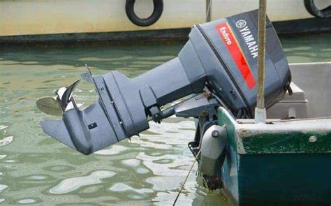 power tilt and trim for small outboard engines